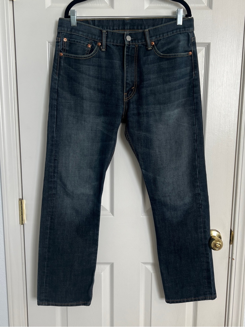 Classic Dark Wash Straight Leg Denim Jeans Men’s 34x30 Everyday Casual
